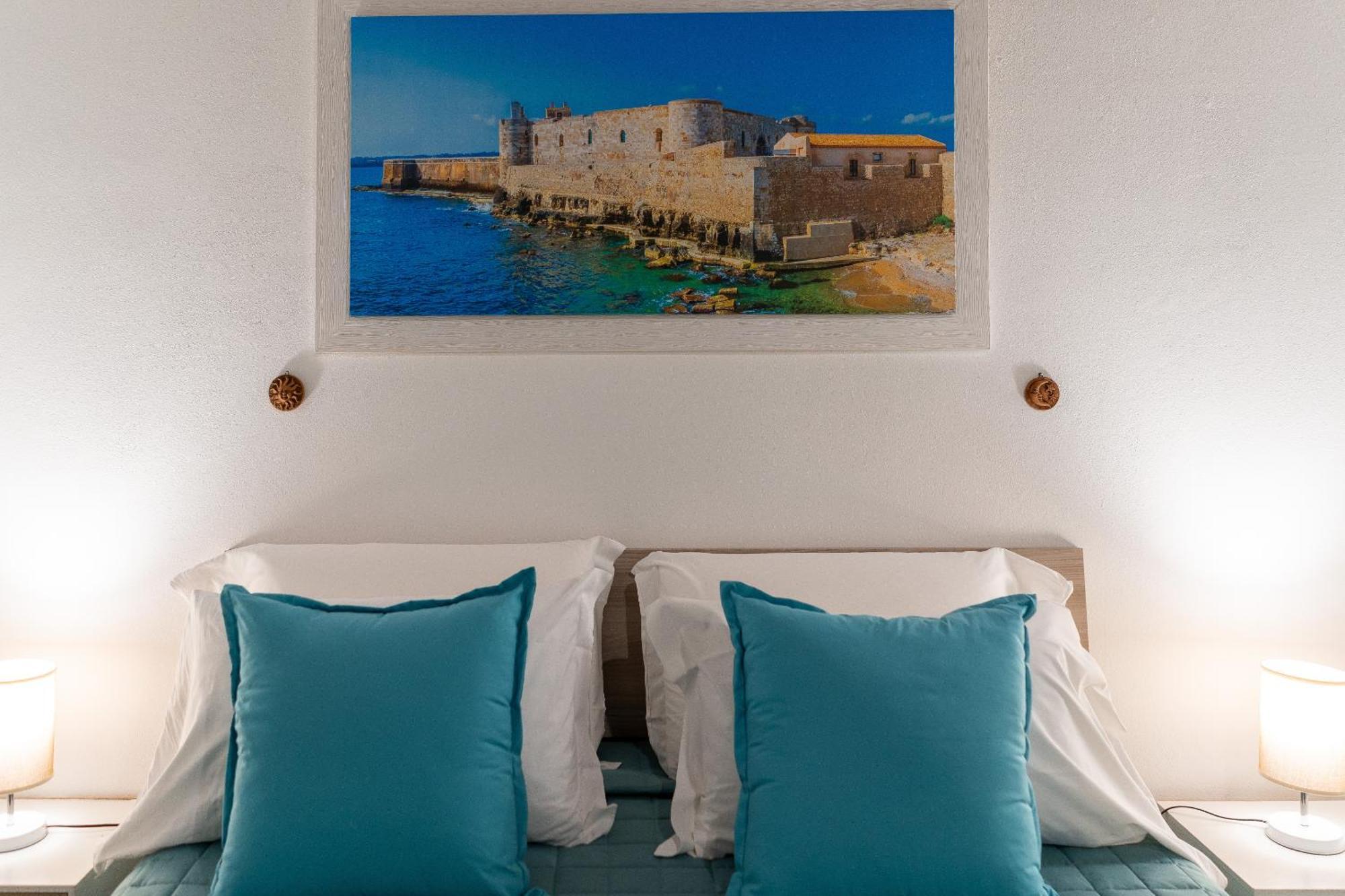 Hotel Elsa D'Ortigia - I Tre Archi à Syracuse Extérieur photo